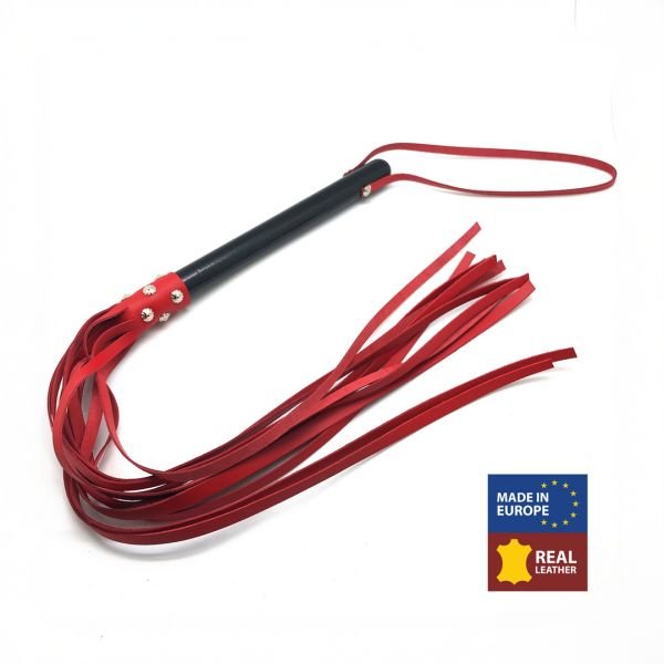 Red Leather Drewniany pejcz martinet ze skórzanymi rzemieniami - 78 cm - Czerwony