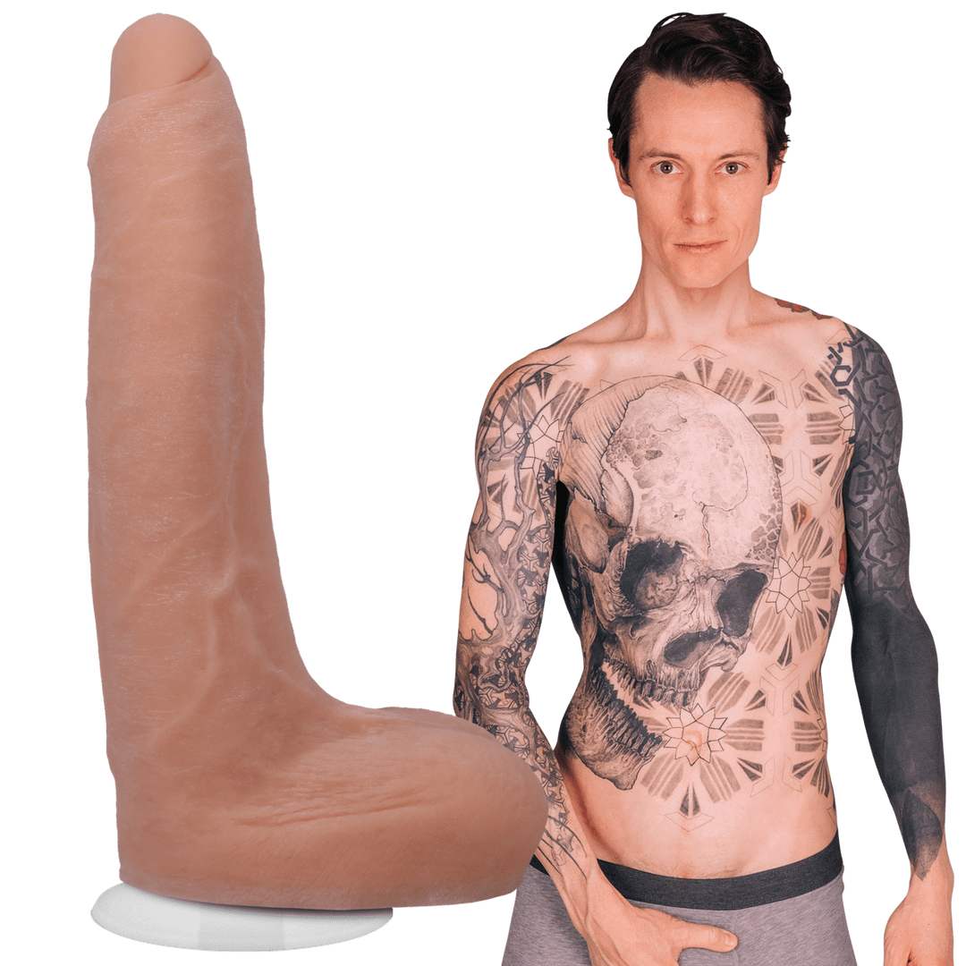 Owen Gray - Realistic ULTRASKYN Dildo - 22 cm